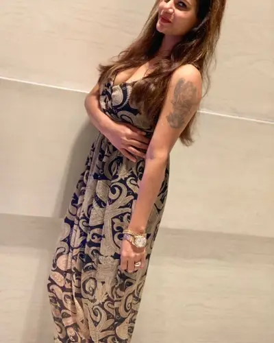 Vaikom Escort